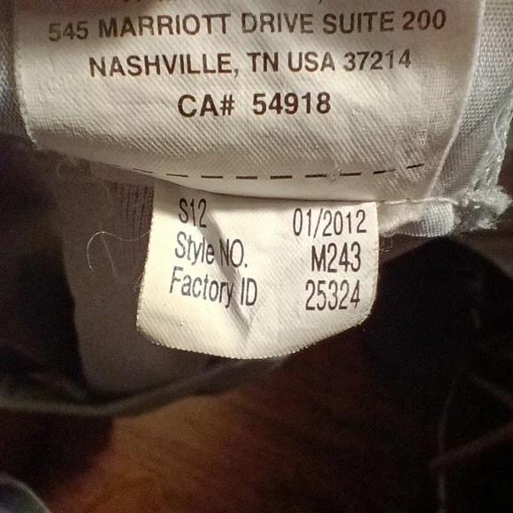 2012 New York Yankees Derek Jeter Jersey P2P 20in (Mens S) Authentic Merchandise - Picture 12 of 12